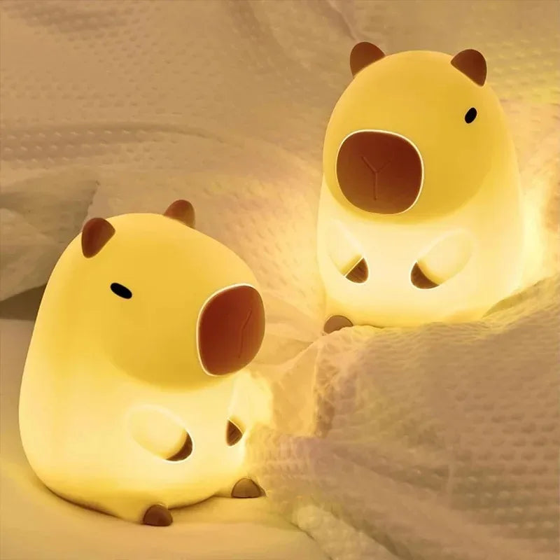 Luminária Capivara de Silicone Sem Fio - Luz Noturna e Decoração de Quarto - LojaLira